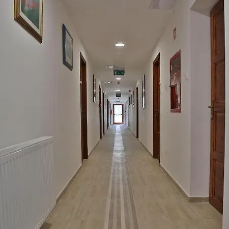 Vendeghaz Guest house *
